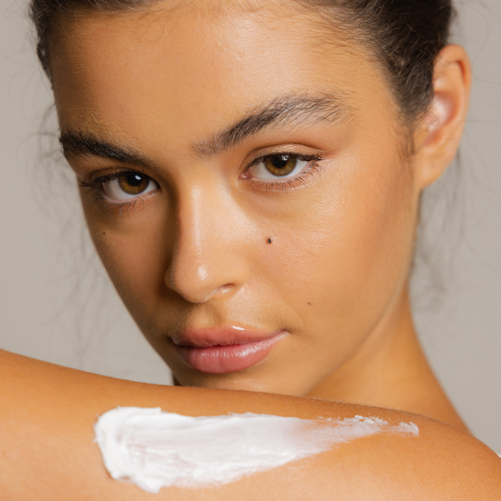 THE COMPLETE HYDRATOR - Summer Skin Australia